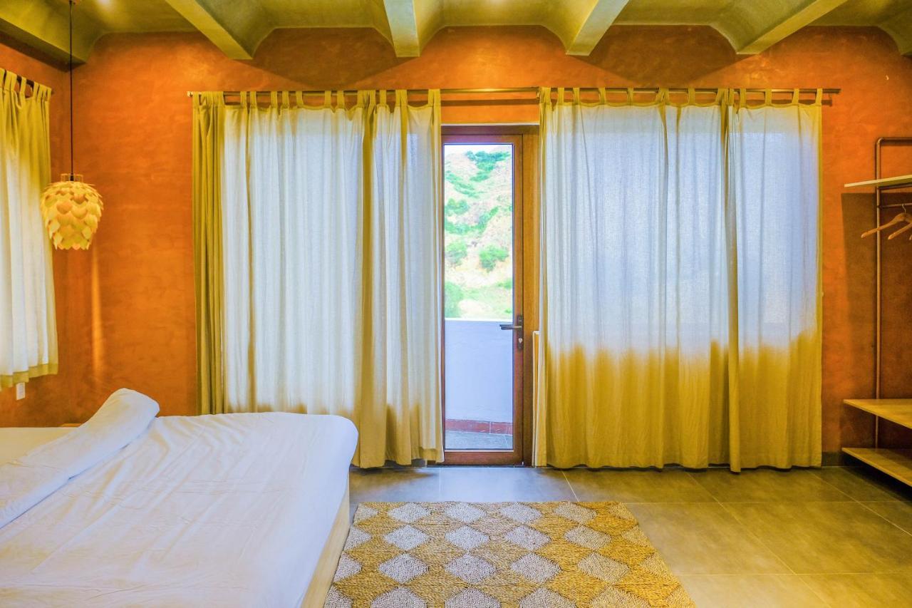 Eo Gio Co Homestay กวีเญิน ภายนอก รูปภาพ
